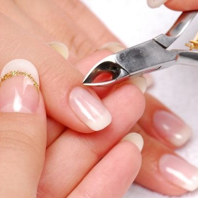 ¿Cómo preparar las uñas antes de la manicura?